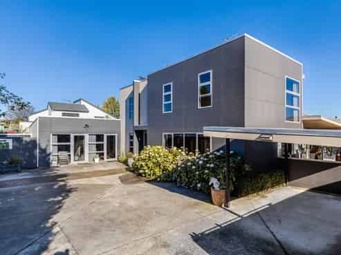 15 Dillon Street, Blenheim