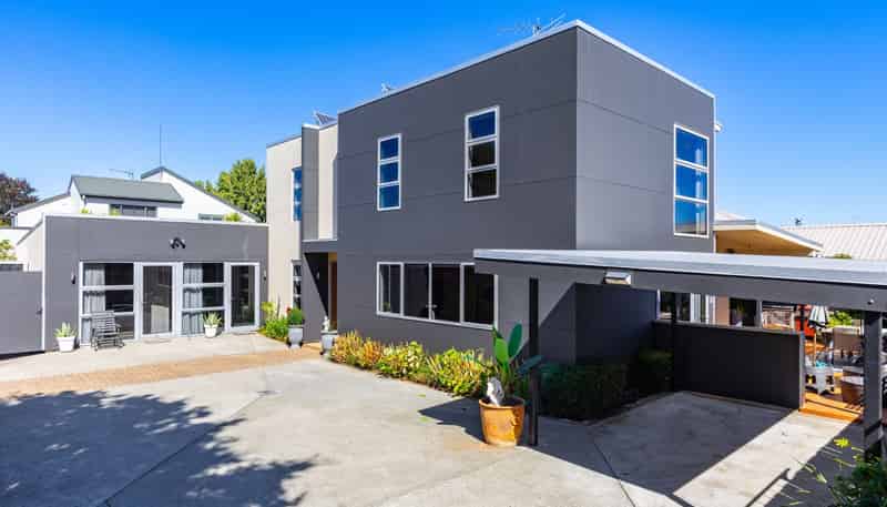 15 Dillon Street, Blenheim