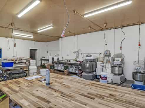 Genuine sale opportunity - 6.6% investment
