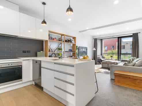 111/81 Mapou Road, Hobsonville