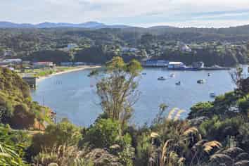23 Petersons Hill Road, Stewart Island