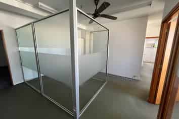 AFFORDABLE HIGHLAND PARK OFFICE
