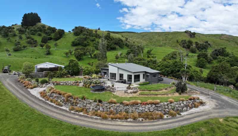 61 Whites Road, Waikouaiti