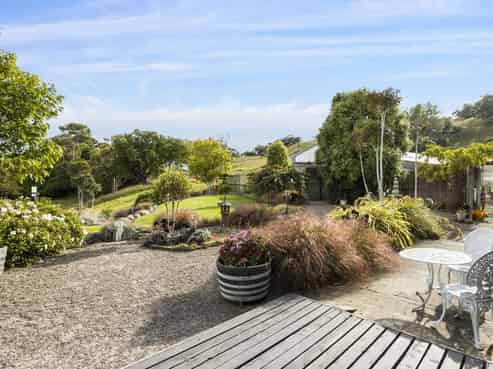 61 Whites Road, Waikouaiti
