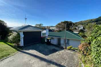44 Handyside Street, Tawa