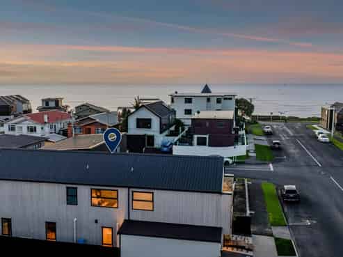 10 Eliot Street, New Plymouth