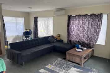 22B Carrick Glen Avenue, Flat Bush