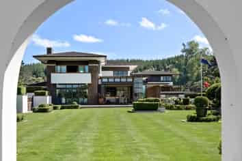 Auckland - Address withheld