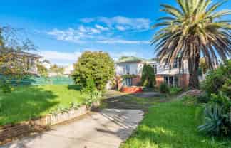 48 Kelman Road, Kelston