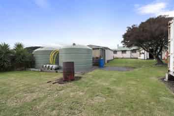 1103 State Highway 1, Himatangi