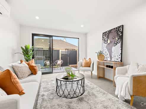 22 Palmer Crescent, Silverstream
