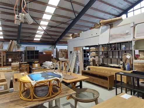 Phillipstown Warehouse with Showroom