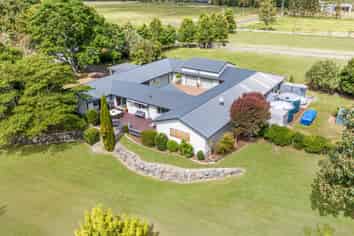31 Church Road, Ardmore