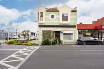 Motivated vendor, multi use investment, tenanted.