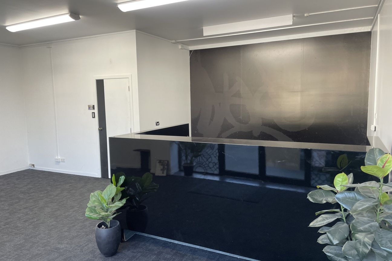 High-Profile Kaikorai Valley Space Available – pohled 2