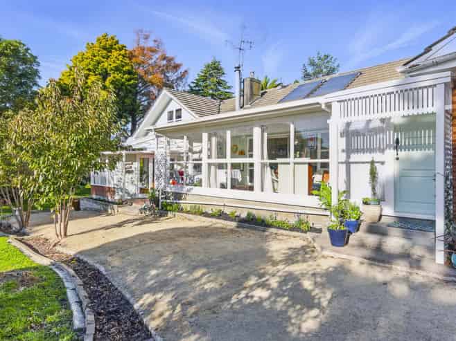 160 Matai Road, Raumati Beach