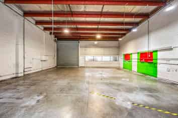 Affordable Cavendish Drive Unit - Occupiers Dream