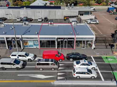 Owner-occupier or lease opportunity
