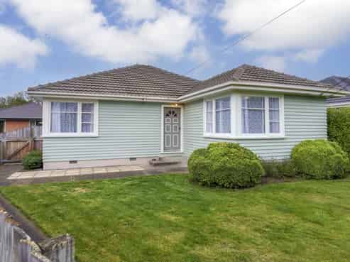 8 Ariki Place, Hei Hei