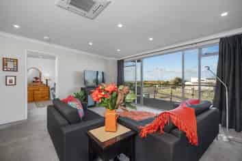 3/898 Papamoa Beach Road, Papamoa Beach