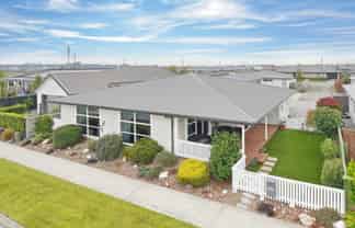 146 Infinity Drive, Pegasus
