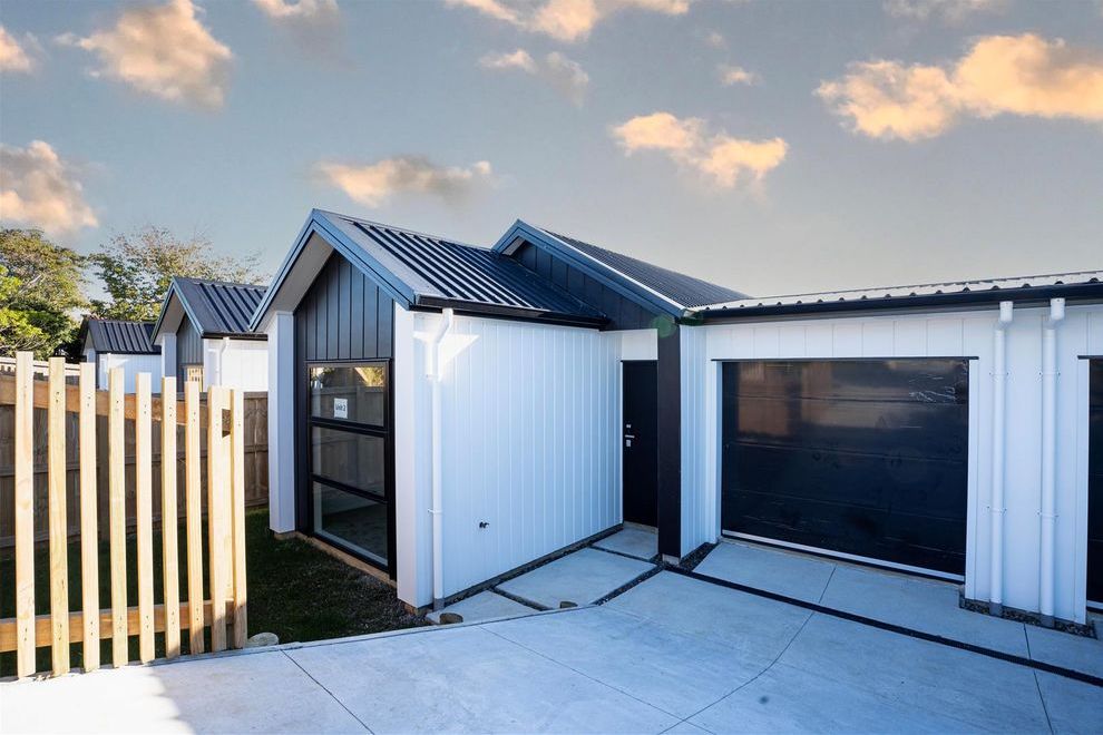 Freehold Opportunity in Sought After Pukete - Vista 3
