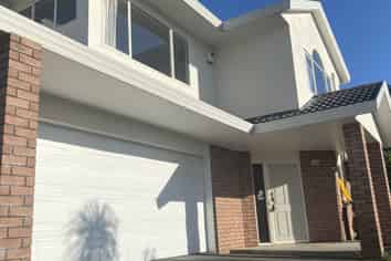 8 Alice Place, Hillcrest