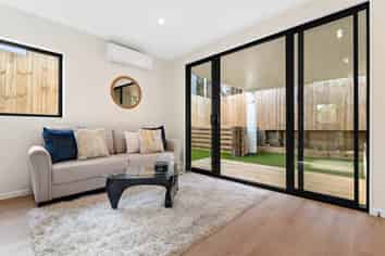 4-6/ 10 Orchid Place, Te Atatu South
