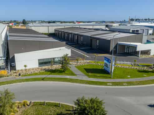 Brand new 108sq m industrial unit - ready now