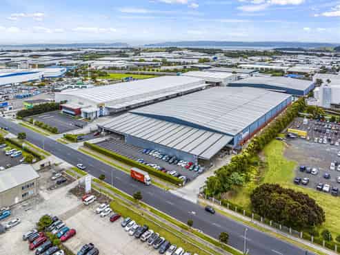CBRE | Exceptional 17,346sqm Airport Industrial