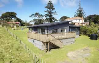 4 Gillespie Drive, Baylys Beach