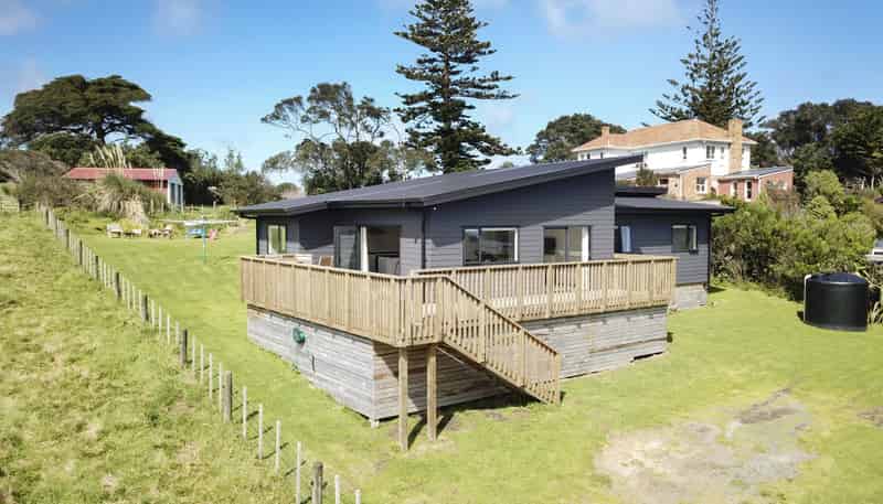 4 Gillespie Drive, Baylys Beach