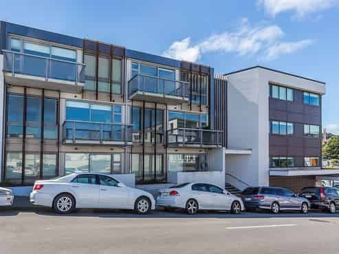 311/80 Riddiford Street, Newtown