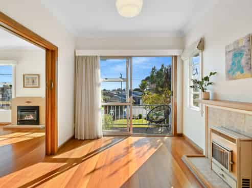 197 Tukapa Street, Westown