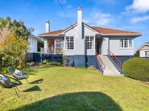 197 Tukapa Street, Westown