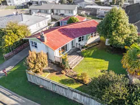 34 Mountbatten Grove, Clouston Park