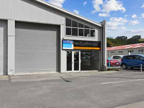 Quality Industrial + Showroom - Kaikorai Valley Rd