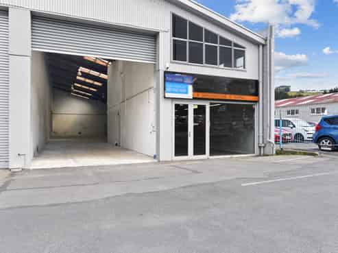 Quality Industrial + Showroom - Kaikorai Valley Rd