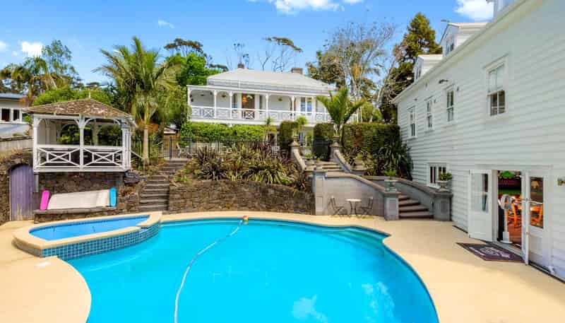 99 Western Springs Road, Morningside