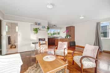 14a Ocean View Road, Hatfields Beach
