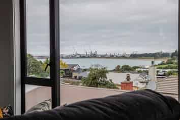 7 Waimataitai Street, Waimataitai