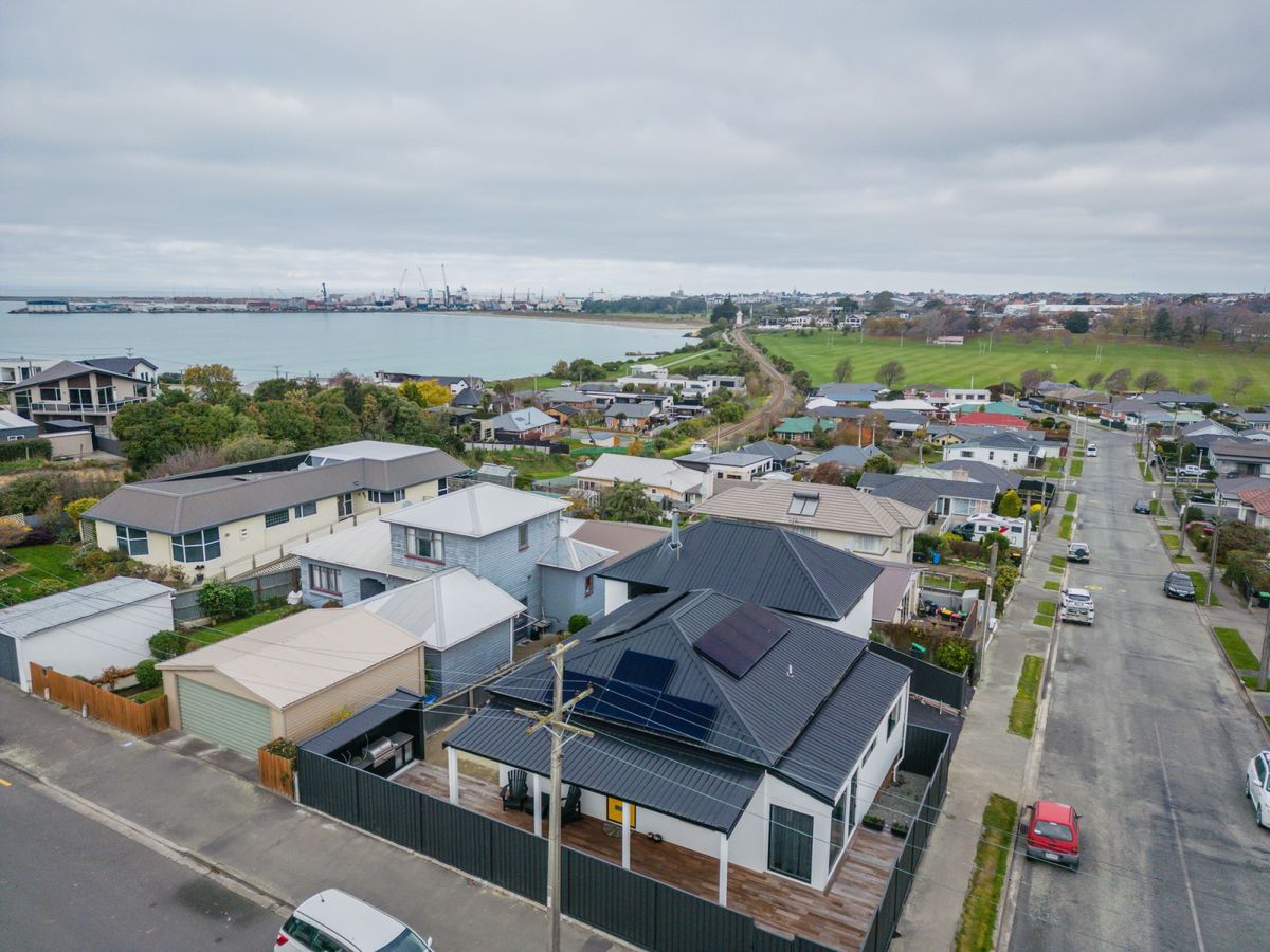 Change of circumstances, vendor want sold!, Waimataitai