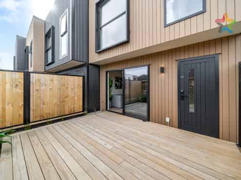 9/342 Waiwhetu Road, Fairfield