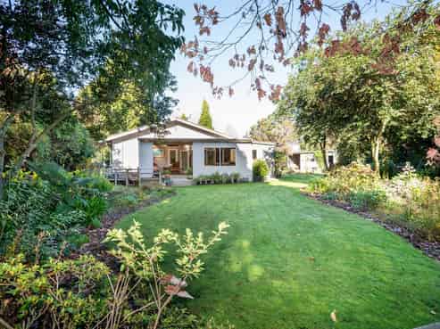 541 Napier Road, Mangateretere