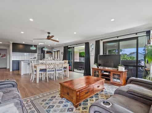 344 One Tree Point Road, One Tree Point