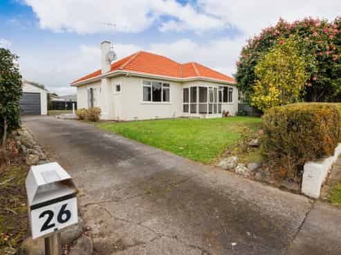 26 Puriri Terrace, Roslyn