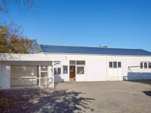 Centrally Located Workshop-Warehouse