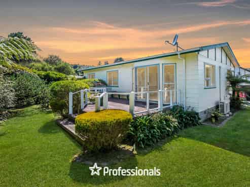 1 Gemstone Drive, Birchville
