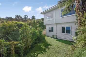 36 Akatea Road, Korokoro