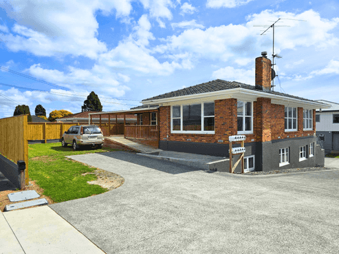 70 Clevedon Road, Papakura